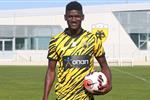أيك آثينا يرد عبر بطولات على أنباء اهتمام الزمالك بضم زيني