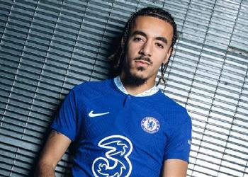 جوستو ي حذر باريس سان جيرمان ويتغنى بـ إنزو ماريسكا مدرب من الطراز الرفيع