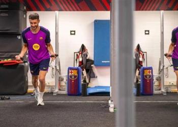 انطلاق موسم برشلونة انضباط من فليك وأنظار حول يامال وتير شتيجن