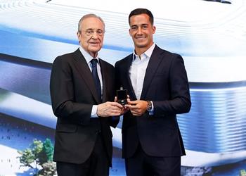 فاسكيز في مؤتمر وداعه سأظل دائم ا لاعب شباب ريال مدريد