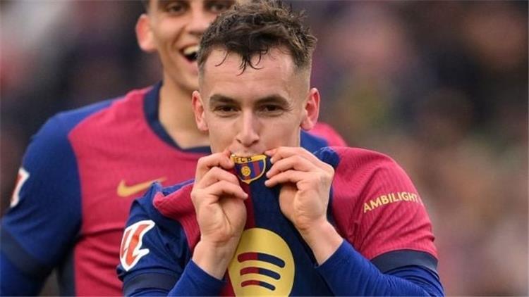 مارك كاسادو قد يرحل عن برشلونة