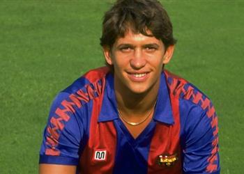 آخرهم لينكر 11 لاعب ا إنجليزي ا ارتدوا قميص برشلونة قبل ماركوس راشفورد