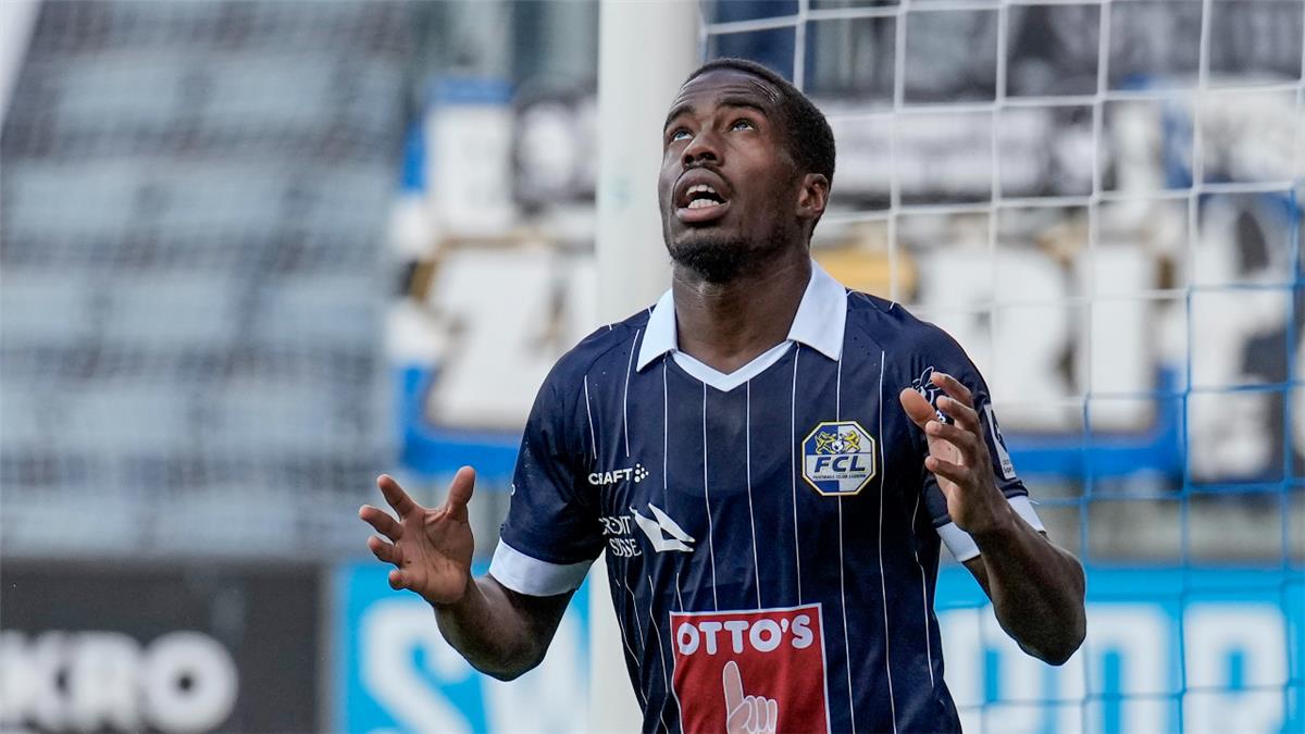 وكيل تيدي أوكو يوضح عبر بطولات الأسباب الحقيقية لفشل انتقاله إلى الزمالك