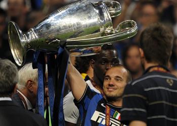 شنايدر أستحق الكرة الذهبية في 2010 وألونسو سينجح مع ريال مدريد