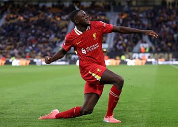 لإفساد مخطط ريال مدريد ليفربول يتخذ قرار ا هام ا بشأن مستقبل كوناتي