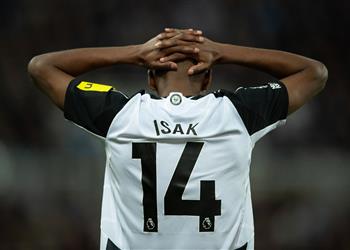 ليفربول يتلقى دفعة قوية من نيوكاسل بشأن التعاقد مع إيزاك