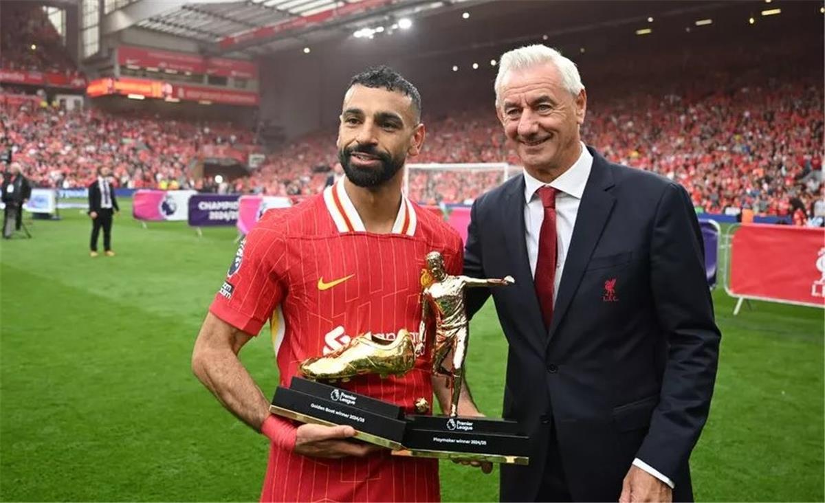 محمد صلاح وإيان راش