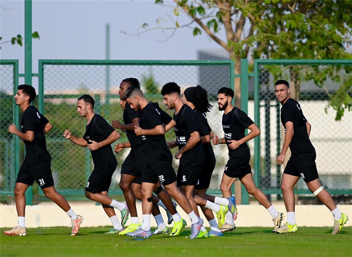 نيوز برو : محاضرة فنية أخيرة.. الزمالك يختتم معسكر العاصمة الإدارية
