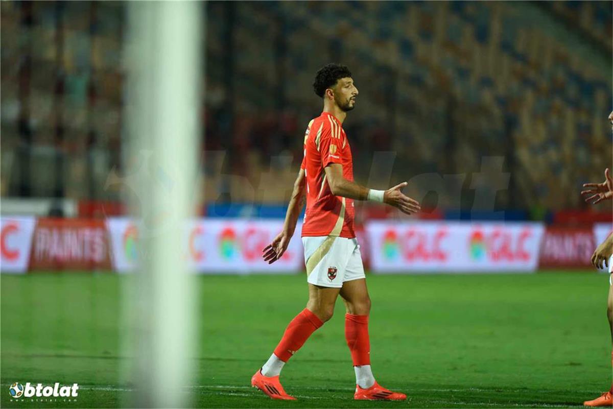 خاص | هل يضم الأهلي مهاجمًا بعد رحيل وسام أبو علي؟