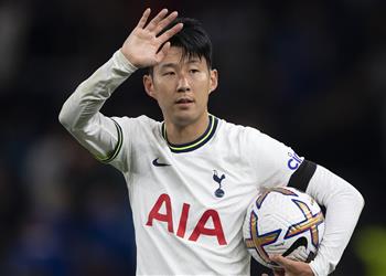 فيديو سون هيونج مين يقدم الدعم العلني لأهل فلسطين