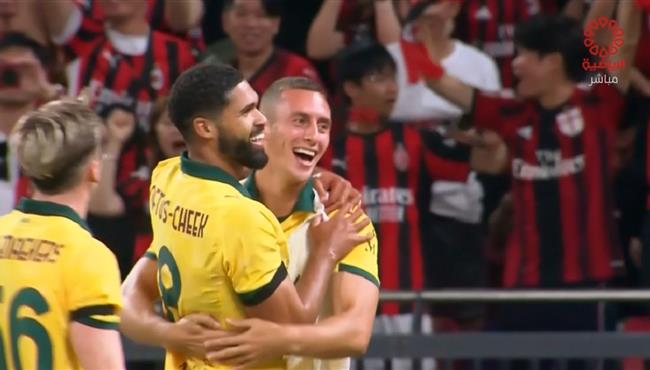 هدف ميلان الثاني في مرمي ليفربول