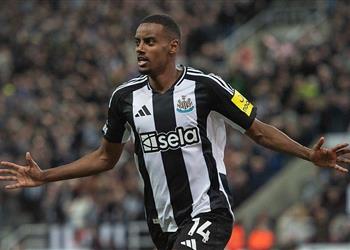 بعد رحيل دياز موقف ليفربول من التعاقد مع ألكسندر إيزاك