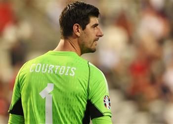 كورتوا يحسم موقفه من التجديد مع ريال مدريد بعد اهتمام الدوري السعودي