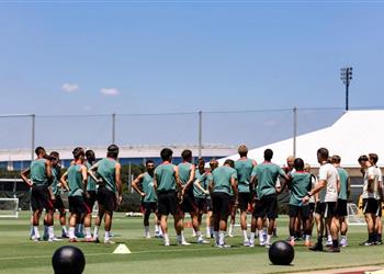 الثالث لاعب ليفربول يغادر معسكر الفريق قبل مواجهة يوكوهاما