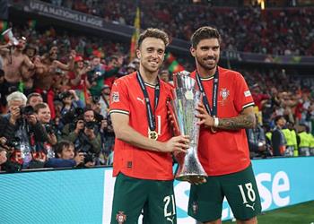 25 يوم ا لا ت صدق جوتا من منصات التتويج إلى الوداع المأساوي