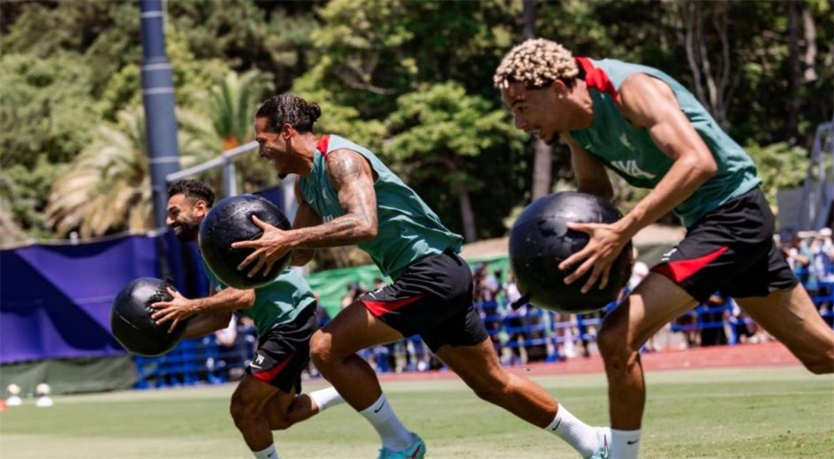 نيوز برو : تشكيل ليفربول المتوقع أمام يوكوهاما اليوم.. محمد صلاح يقود الهجوم