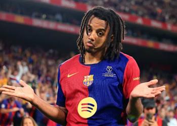 كوندي يعلن قراره بشأن تجديد عقده مع برشلونة