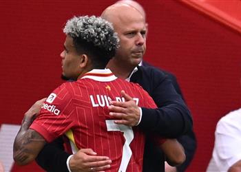 سلوت رحيل لويس دياز ثمن صفقات ليفربول الكبرى