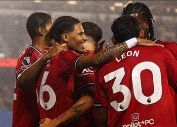 فيديو مانشستر يونايتد يفوز على بورنموث برباعية وديا