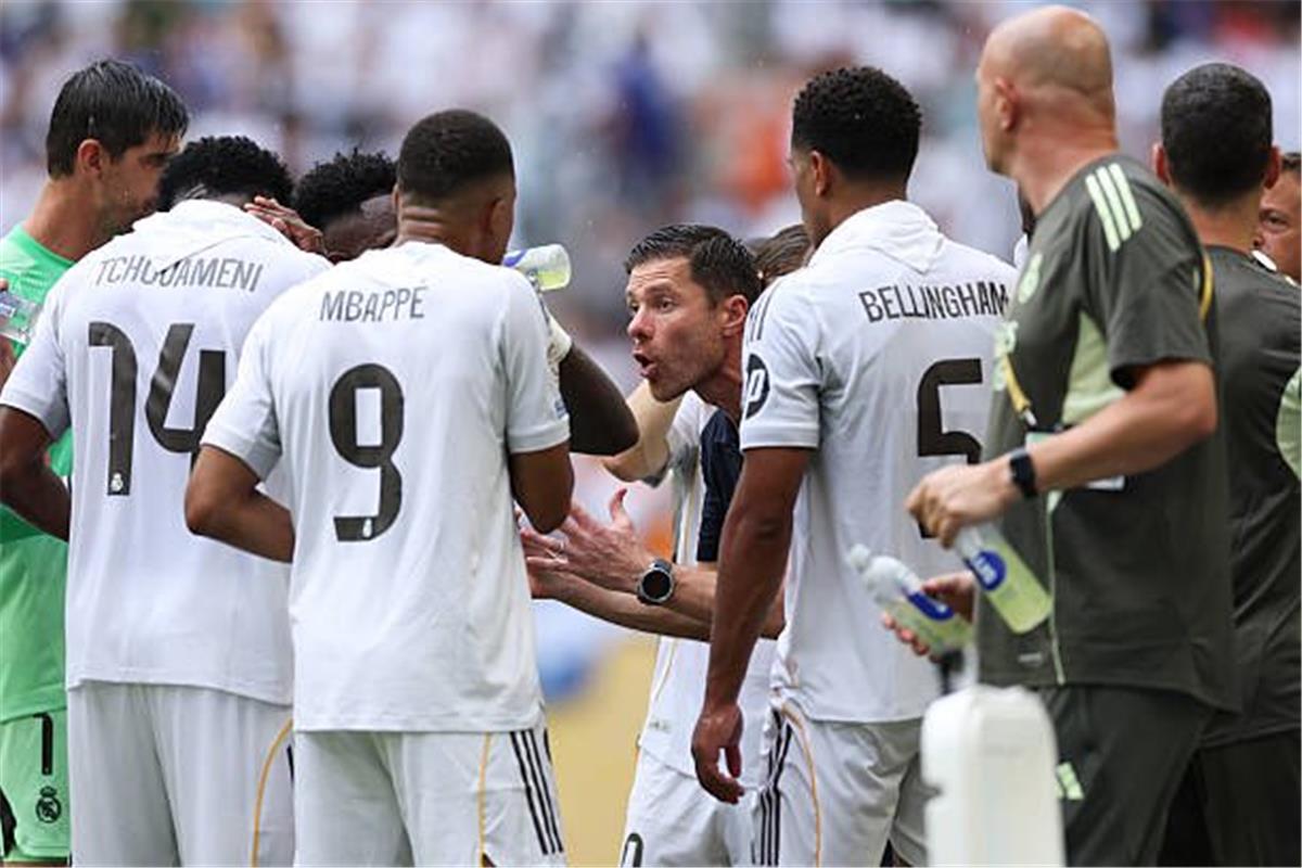 في الكورة : لاعب ريال مدريد يخطط للهروب من دكة تشابي ألونسو
