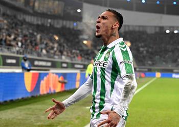 ريال بيتيس يضع شرط ا لضم أنتوني نهائي ا من مانشستر يونايتد