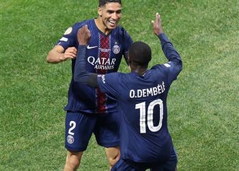 أشرف حكيمي بعد عبور بايرن ميونخ سعداء بالفوز على فريق يشبهنا وأدعم موسيالا