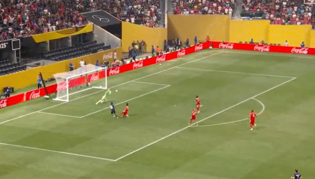 نوير يتألق ويحرم باريس يان جيرمان من تسجيل هدف امام بايرن ميونخ بكأس العالم للاندية