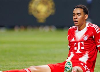 بايرن ميونخ يستهدف مهاجم ريال مدريد لتعويض غياب موسيالا