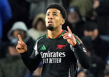 بعد ارتباطه بـ تشيلسي موقف نوانيري من الرحيل عن آرسنال