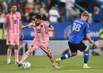 ماسكيرانو يبرر تصرفه تجاه ميسي في مباراة إنتر ميامي ومونتريال