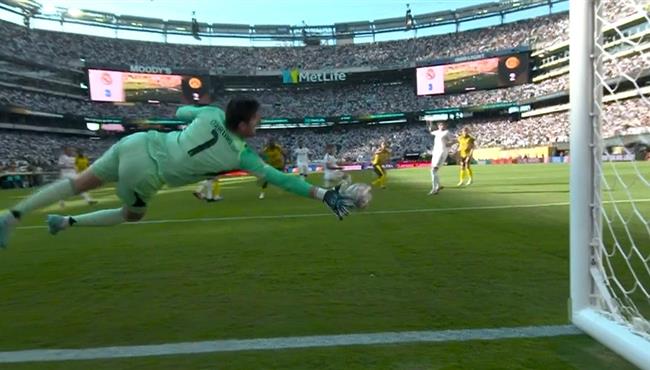 تصدي كورتوا المذهل ينقذ ريال مدريد من هدف قاتل لـ بوروسيا دورتموند بكأس العالم للأندية