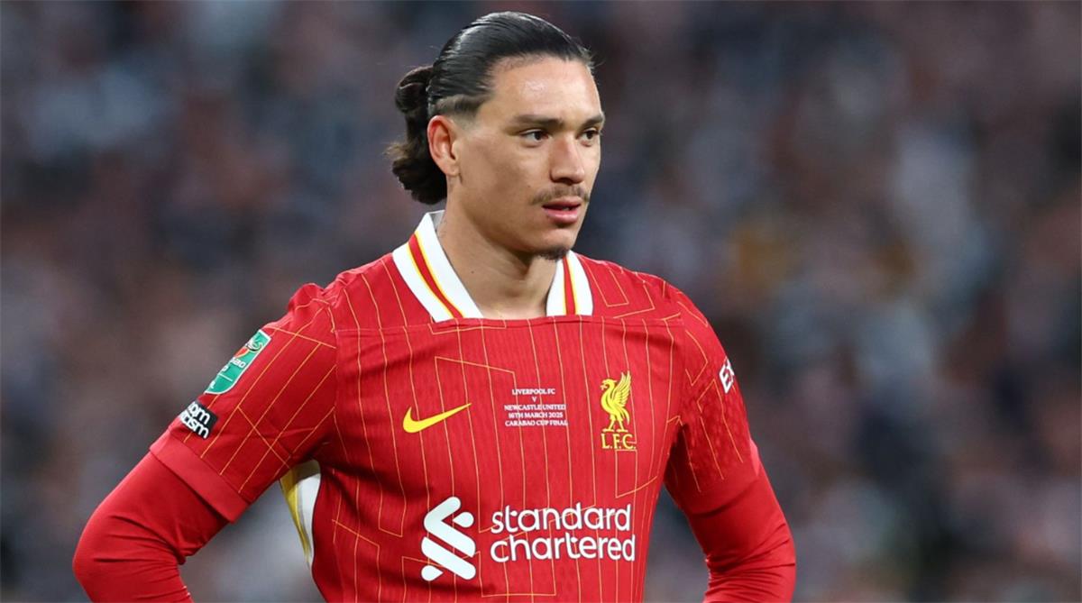 نيوز برو : ليفربول يرد على عرض نابولي لضم نونيز