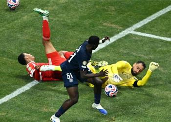 أول تعليق من جمال موسيالا على انتقاد دوناروما بسبب إصابته