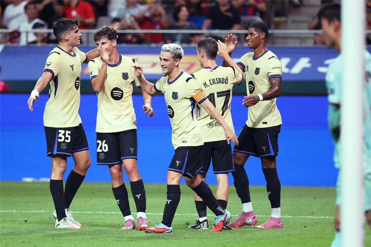 نيوز برو : لاعب جديد يدخل قائمة المرشحين لحمل شارة قيادة برشلونة الموسم المقبل