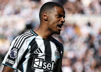 بدون رحمة رد فعل ليفربول بعد رفض عرضهم الأول لضم إيزاك