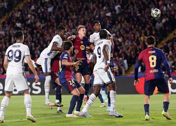 أولمو يرد على تعرض برشلونة للسرقة أمام إنتر ميلان في دوري أبطال أوروبا