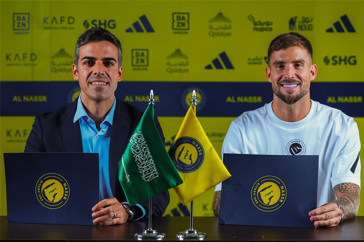 نيوز برو : رسميًا وبراتب ضخم.. النصر السعودي يُعلن ضم إينيجو مارتينيز