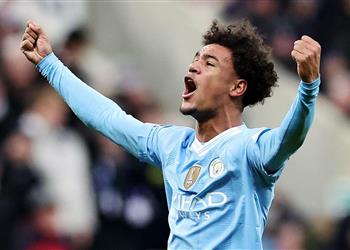 أوسكار بوب يقيم تعاقدات مانشستر سيتي الجديدة لاعبون رائعون