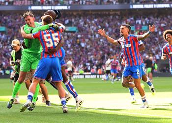 فيديو محمد صلاح ي هدر كريستال بالاس يتوج بكأس الدرع الخيرية على حساب ليفربول بركلات الترجيح