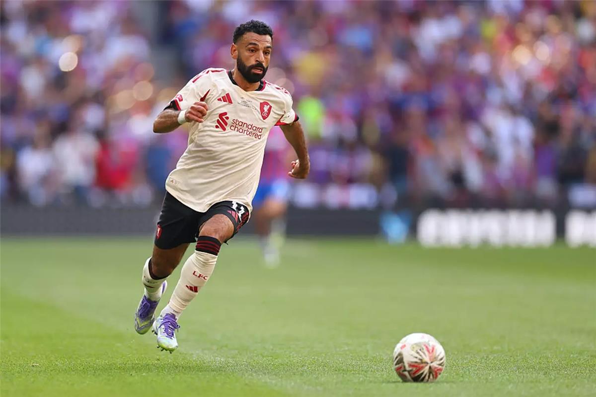 نيوز برو : ماذا قدم محمد صلاح في مباراة ليفربول وكريستال بالاس بـ كأس الدرع الخيرية؟