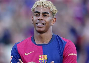 فيديو الحفلة مستمرة لامين يامال يسجل هدف برشلونة الرابع أمام كومو