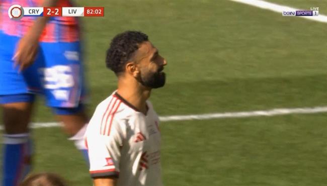 محمد صلاح يهدر فرصة هدف امام كريستال بالاس بكأس الدرع الخيرية