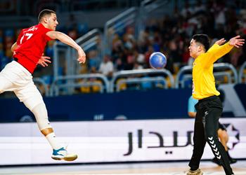 منتخب مصر يتأهل إلى ربع نهائي كأس العالم لكرة اليد للناشئين بتعادل درامي أمام الدنمارك