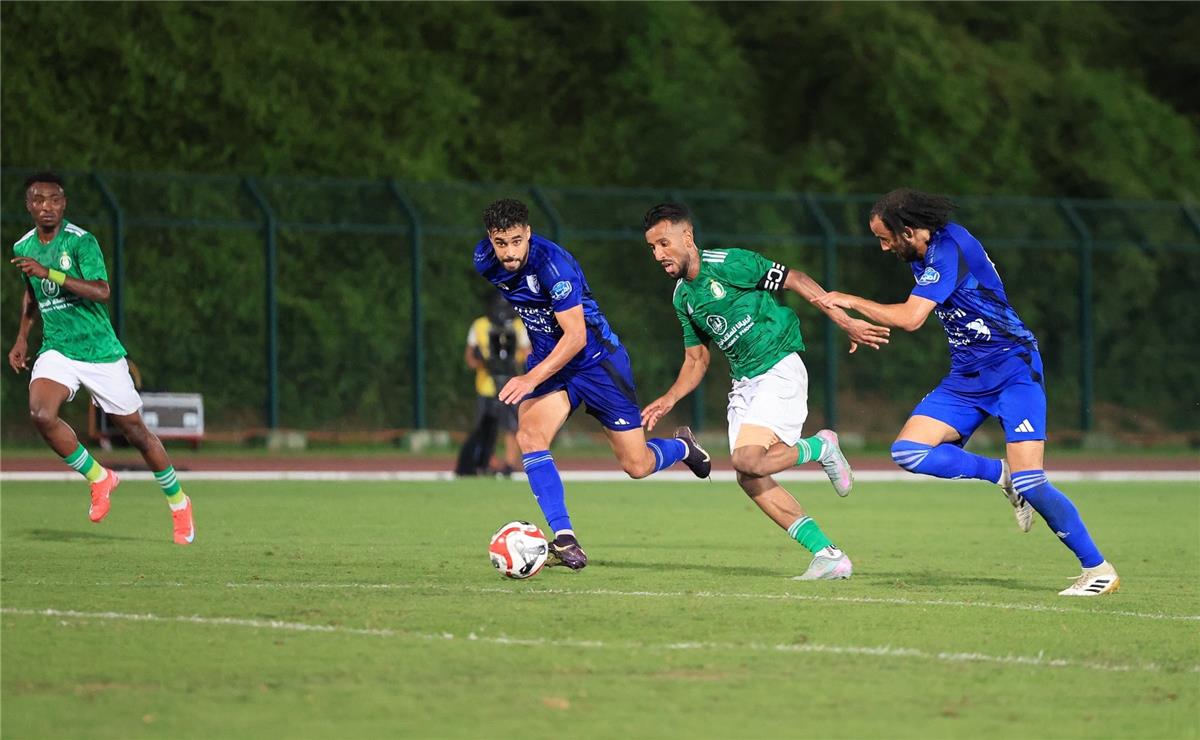 نيوز برو : حسام البدري يقود الأهلي طرابلس للتتويج بـ الدوري الليبي للمرة الـ14 في تاريخه