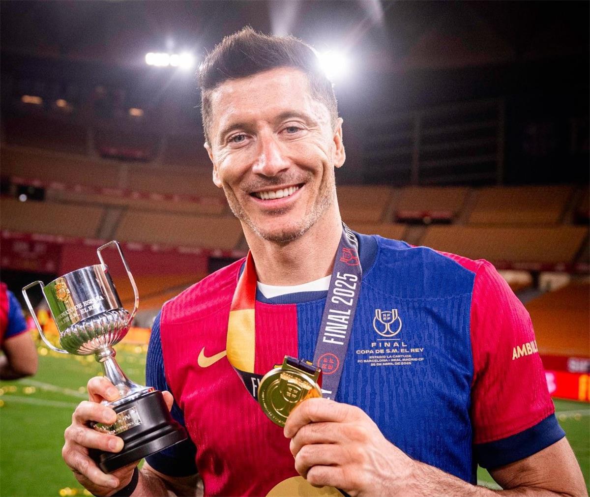 ليفاندوفسكي