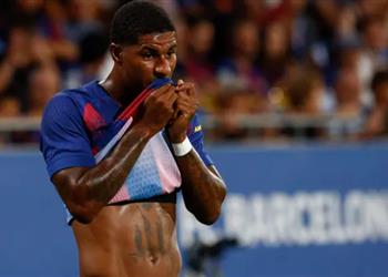 راشفورد الوضع في برشلونة يختلف عن إنجلترا ومركز المهاجم الصريح صعب