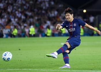 فيديو في الوقت القاتل كانج وراموس يسجلان هدفين لـ باريس سان جيرمان أمام توتنهام