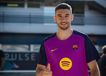 خوان جارسيا يوضح لماذا قبل عرض برشلونة وحقيقة معاناته من أزمة التسجيل