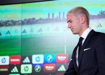 الكشف عن رقم قميص ماستانتونو مع ريال مدريد