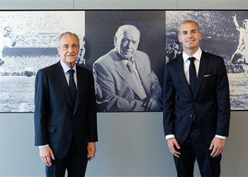 وسط بكاء والديه ماستانتونو حققت حلمي بالانضمام إلى ريال مدريد الأعظم على مر العصور